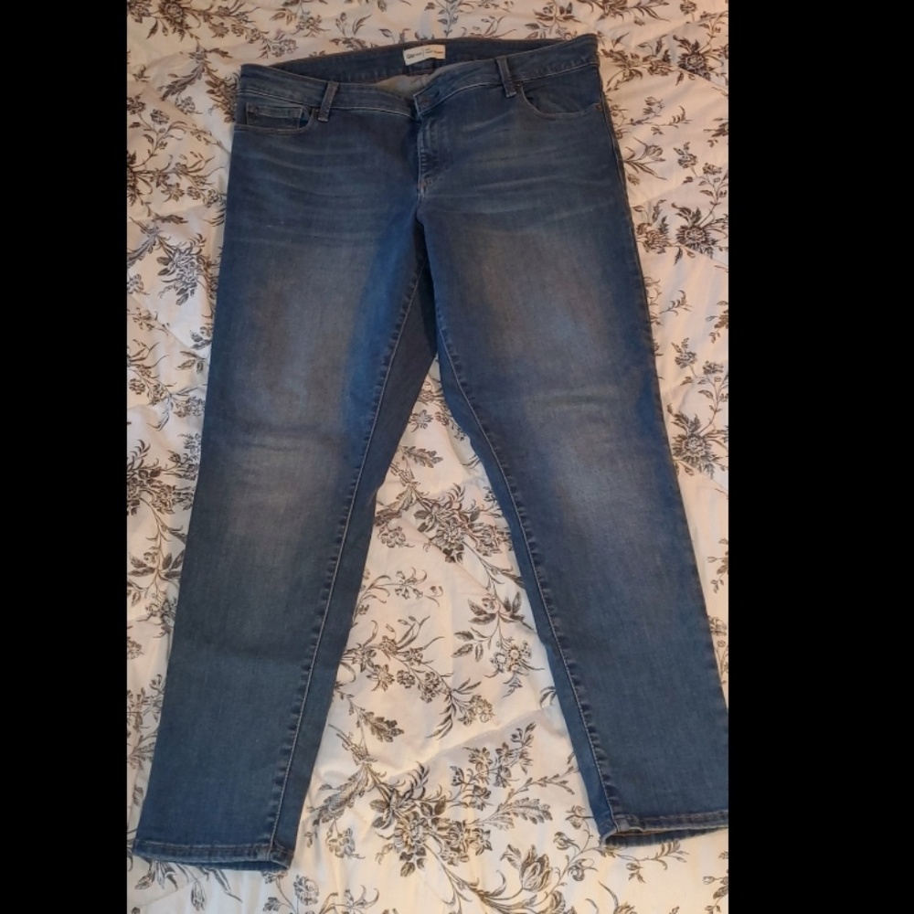 Gap True Skinny Jeans